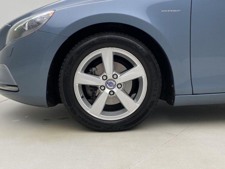 Volvo V40 - hlavní fotka