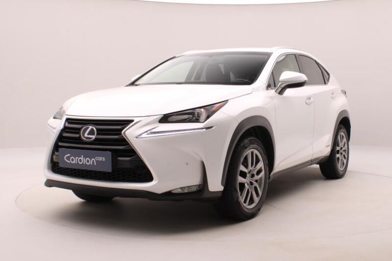 Lexus NX 300h - hlavní foto