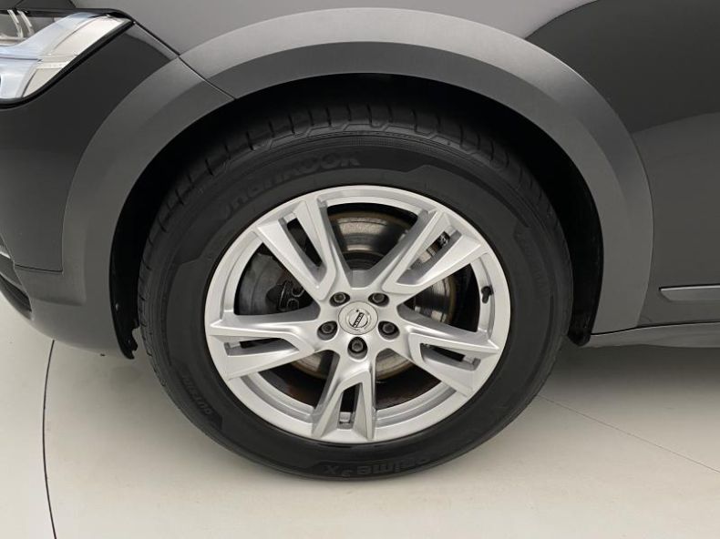 Volvo V90 - hlavní fotka