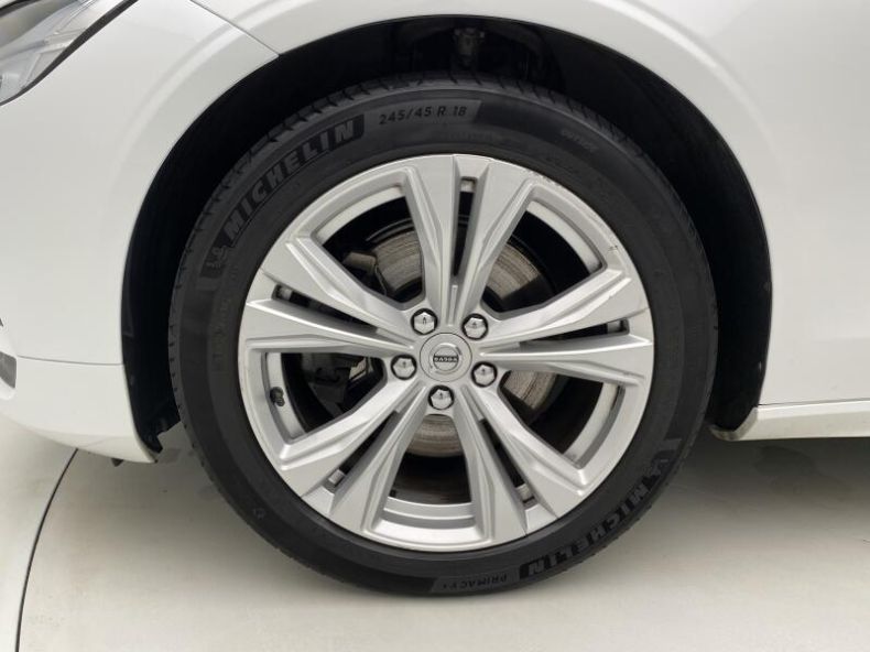 Volvo V90 - hlavní fotka