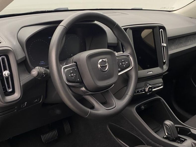 Volvo XC40 - hlavní fotka
