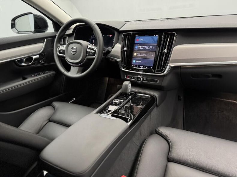 Volvo V90 - hlavní fotka