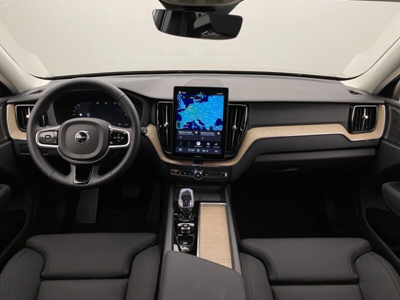 Volvo XC60 - hlavní foto