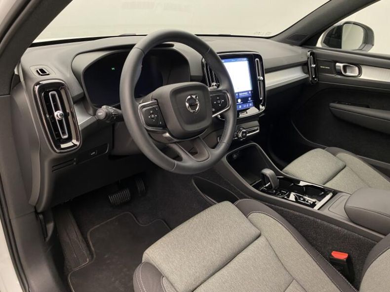 Volvo XC40 - hlavní fotka