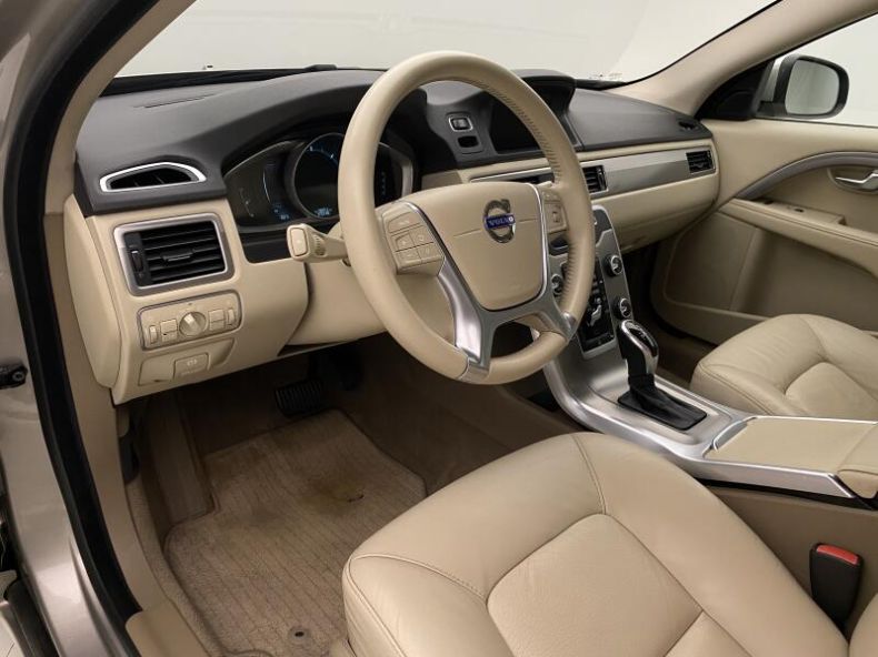 Volvo V70 - hlavní fotka