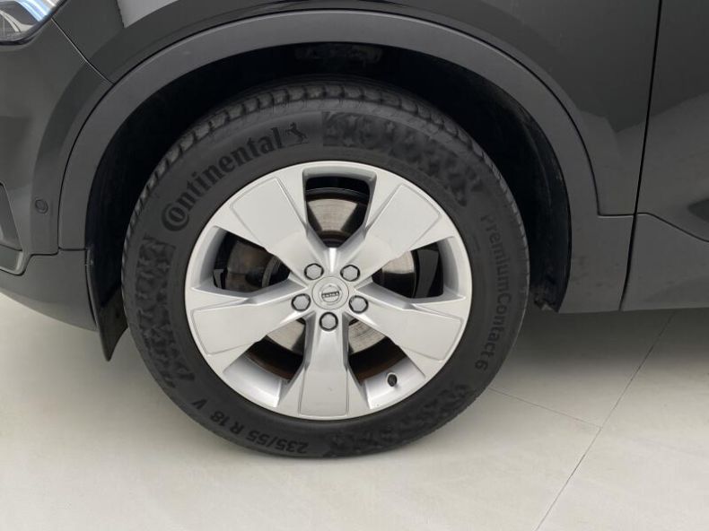 Volvo XC40 - hlavní fotka