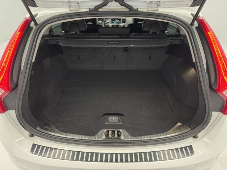 Volvo V60 - hlavní fotka