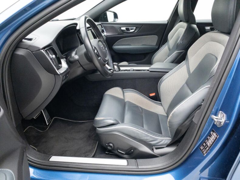 Volvo S60 - hlavní fotka
