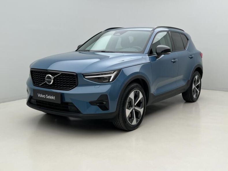 Volvo XC40 - hlavní foto