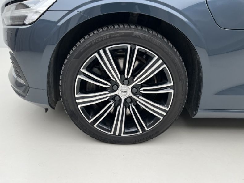 Volvo V60 - hlavní fotka