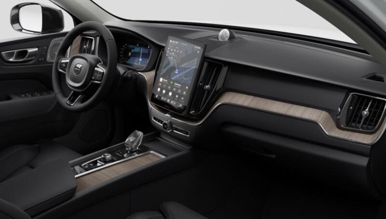 Volvo XC60 - hlavní fotka