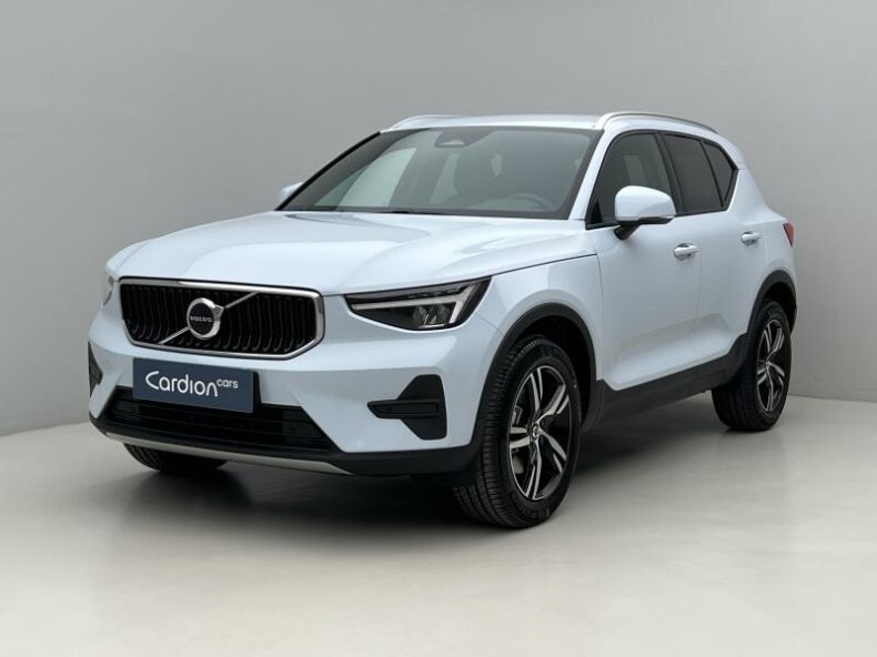 Volvo XC40 - hlavní foto