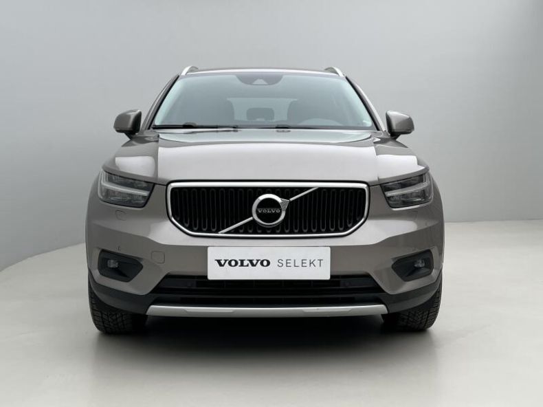 Volvo XC40 - hlavní fotka