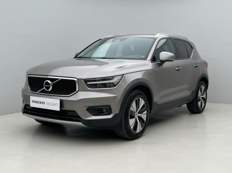 Volvo XC40 - hlavní foto