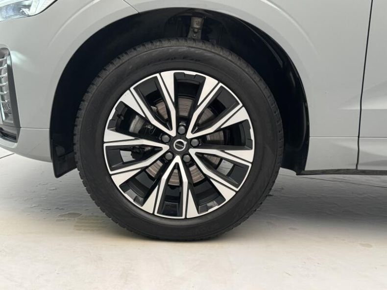 Volvo XC60 - hlavní fotka