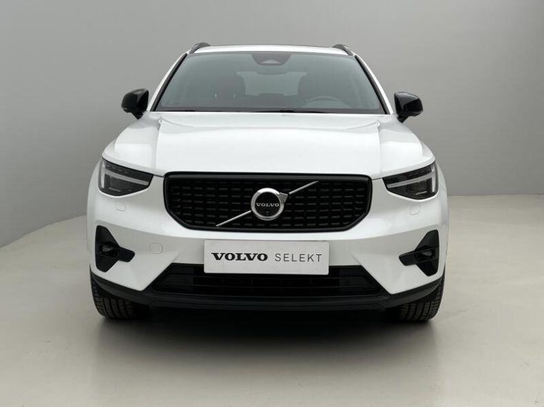 Volvo XC40 - hlavní fotka