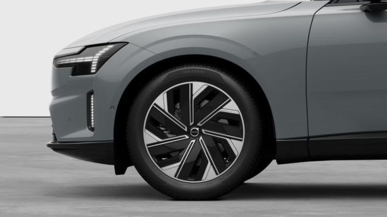 Volvo ES90 - hlavní fotka