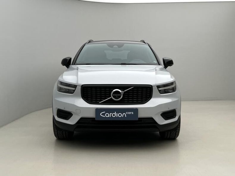 Volvo XC40 - hlavní fotka