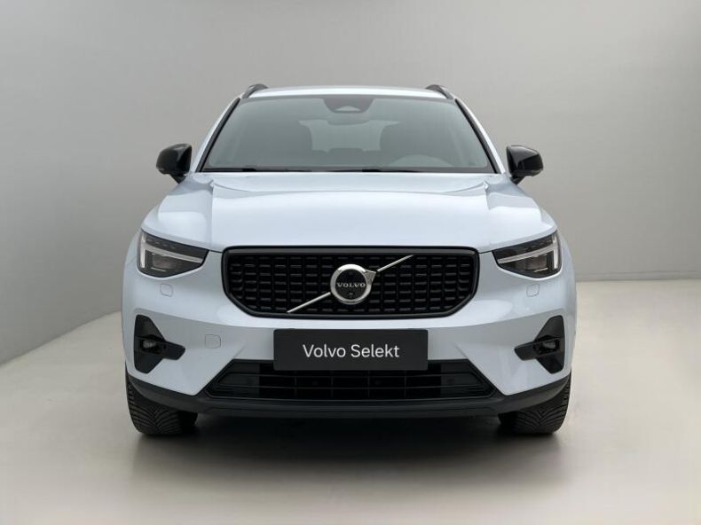 Volvo XC40 - hlavní fotka