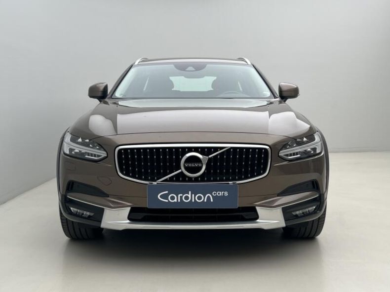 Volvo V90 - hlavní fotka