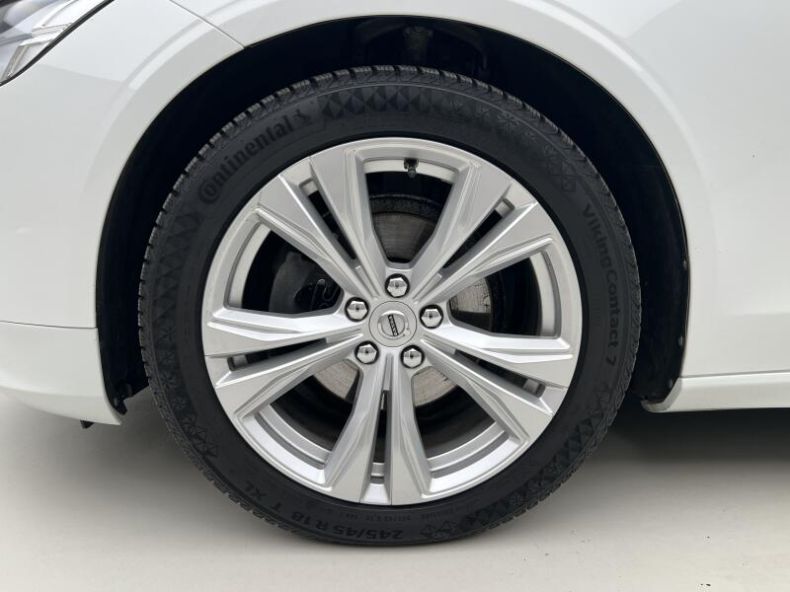 Volvo S90 - hlavní fotka