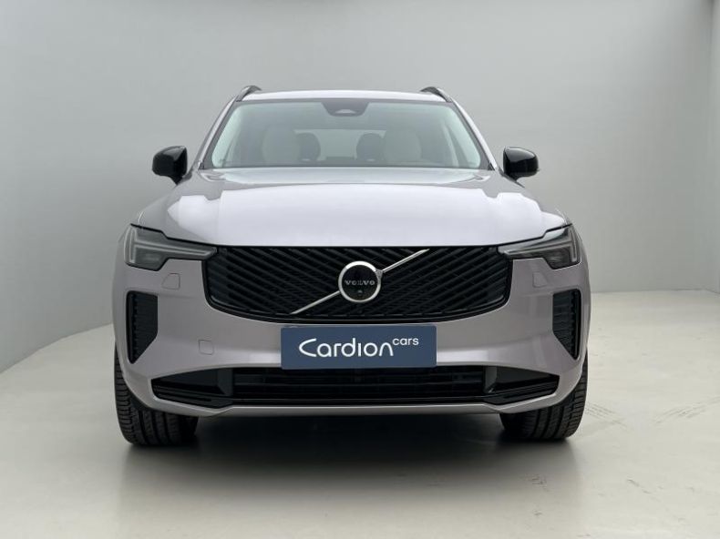 Volvo XC90 - hlavní fotka