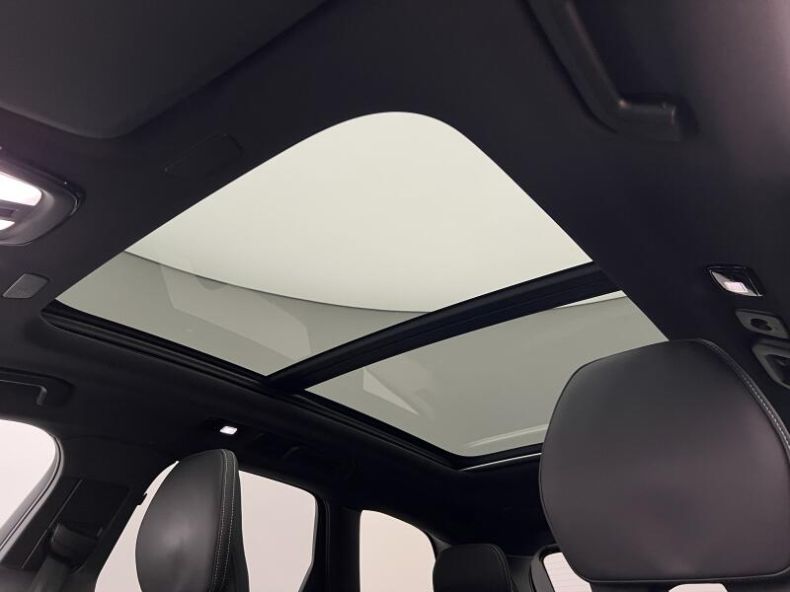 Volvo XC60 - hlavní fotka