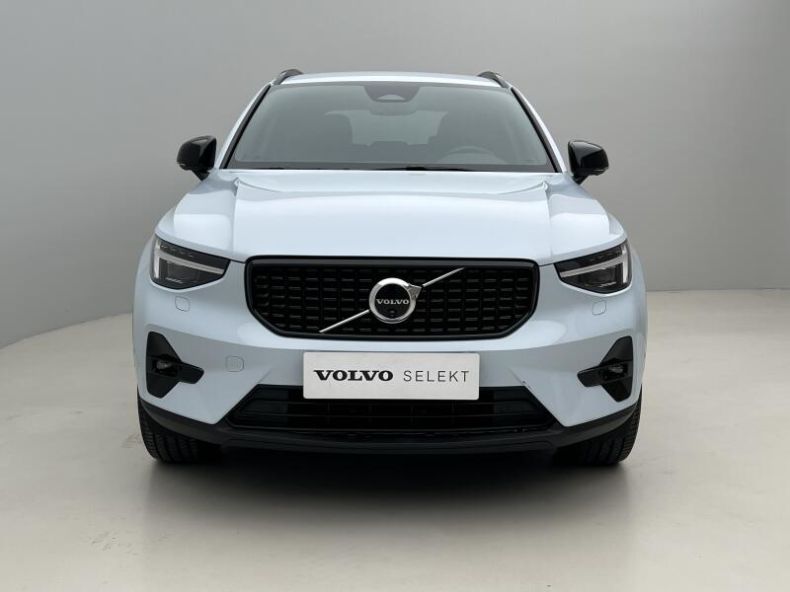 Volvo XC40 - hlavní fotka