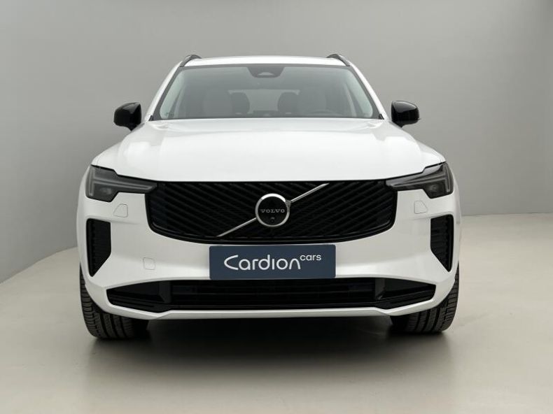 Volvo XC90 - hlavní fotka