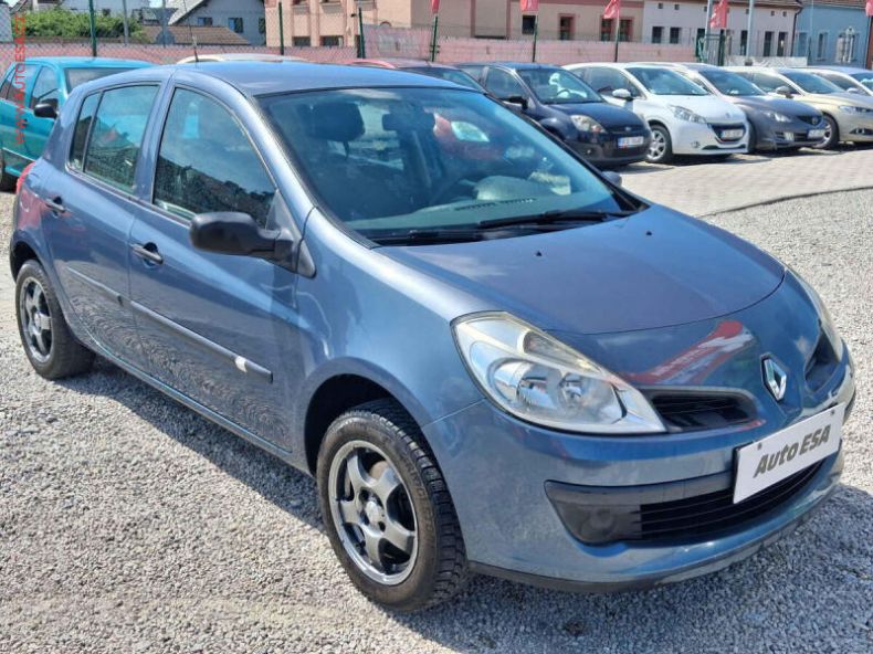 Renault Clio - hlavní foto