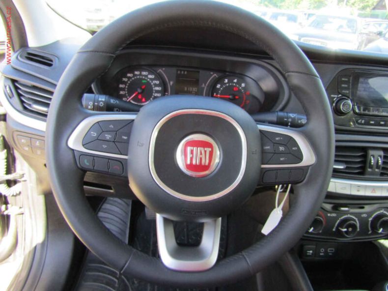 Fiat Tipo - hlavní fotka