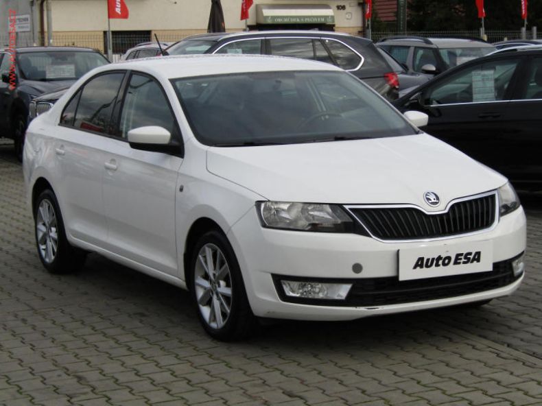 Škoda Rapid - hlavní foto