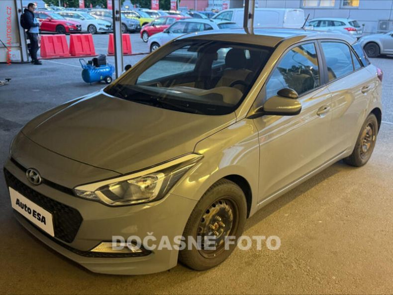 Hyundai i20 - hlavní fotka inzerátu