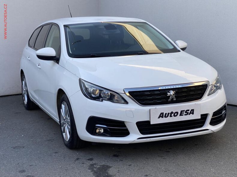 Peugeot 308 - hlavní foto