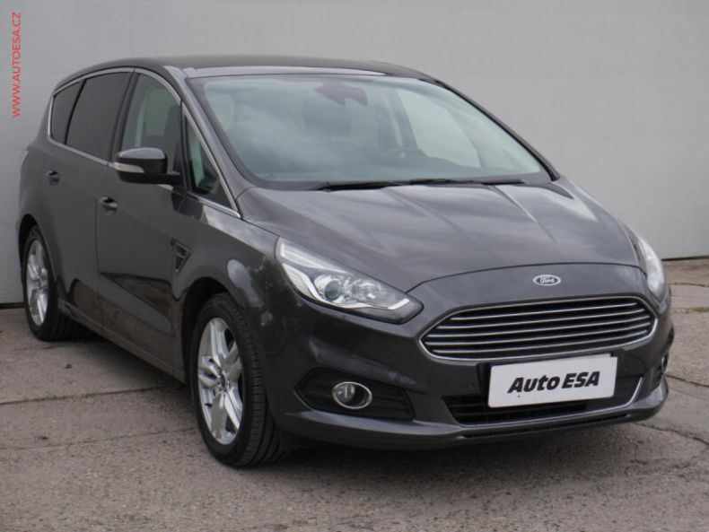 Ford S-MAX - hlavní fotka inzerátu