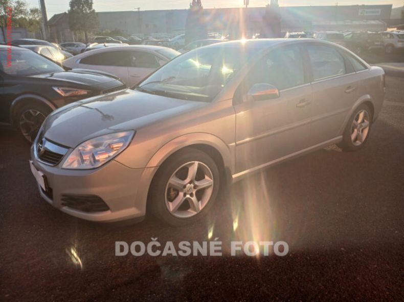 Opel Vectra - hlavní foto