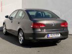 Volkswagen Passat - fotka číslo 5