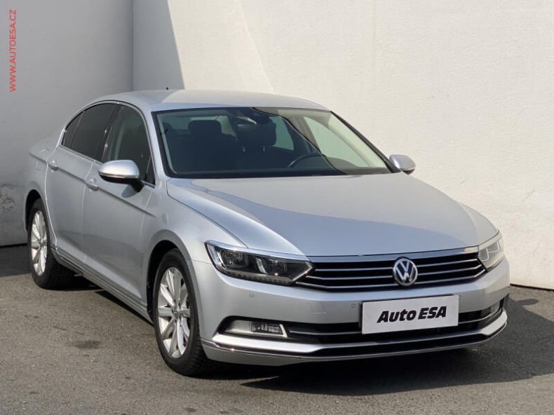 Volkswagen Passat - hlavní foto