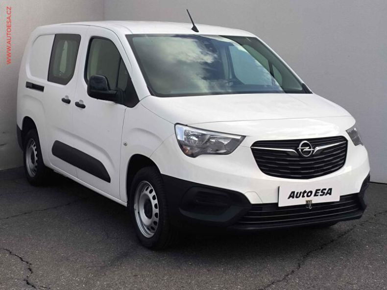 Opel Combo - hlavní foto