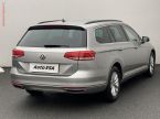 Volkswagen Passat - fotka číslo 3