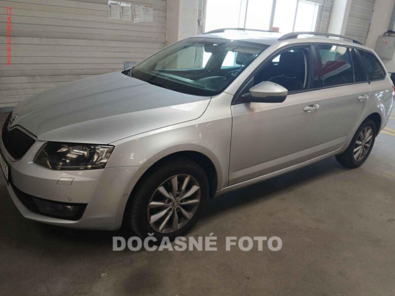 Škoda Octavia - hlavní foto