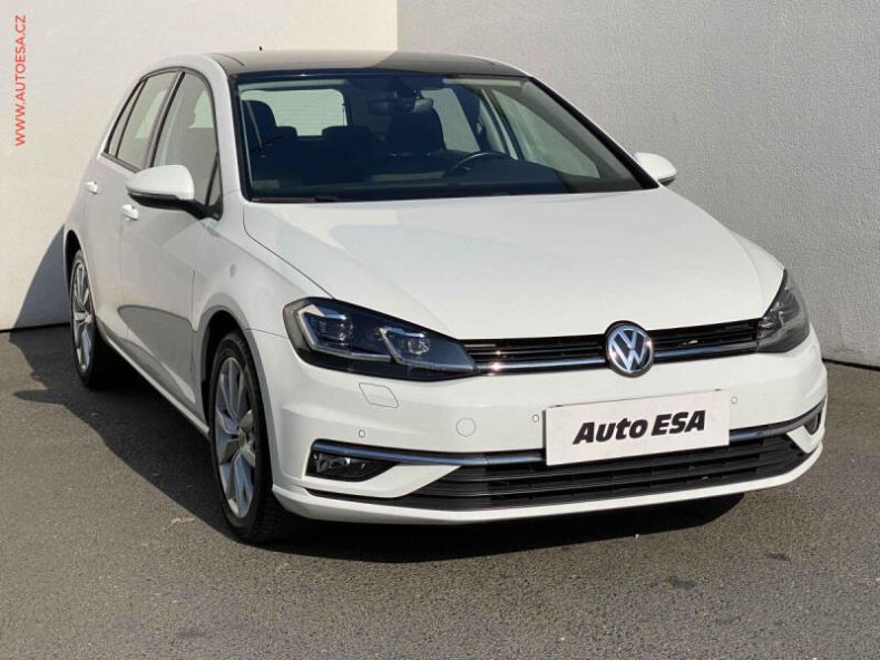 Volkswagen Golf - hlavní foto