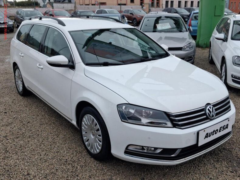 Volkswagen Passat - hlavní foto