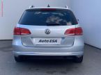 Volkswagen Passat - fotka číslo 4
