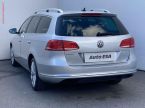 Volkswagen Passat - fotka číslo 5