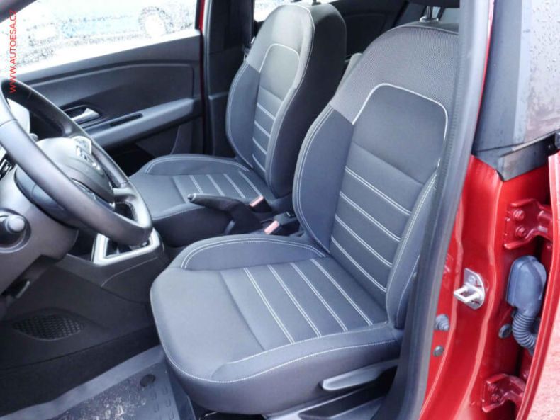 Dacia Sandero - hlavní fotka