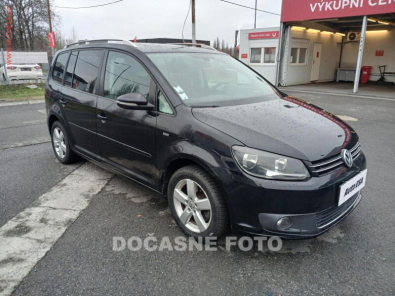 Volkswagen Touran - hlavní foto