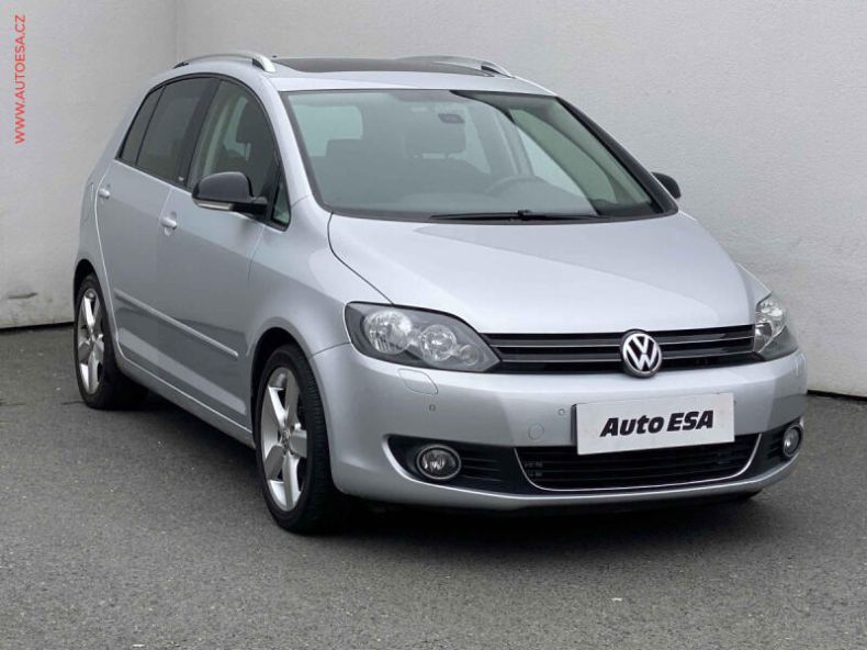 Volkswagen Golf - hlavní foto