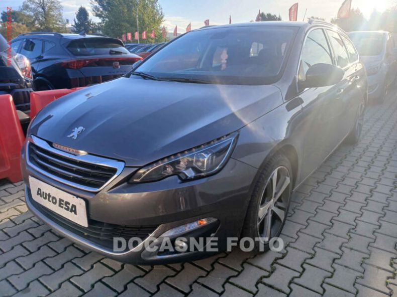 Peugeot 308 - hlavní foto
