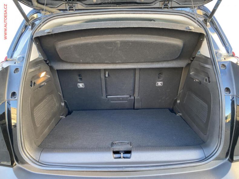 Opel Crossland - hlavní fotka